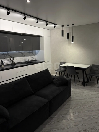 
  Продается 1-комн. квартира 48.3 м². Фото 1.