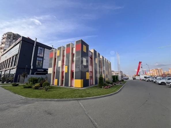 
  Продается универсальное помещение 300 м². Фото 3.