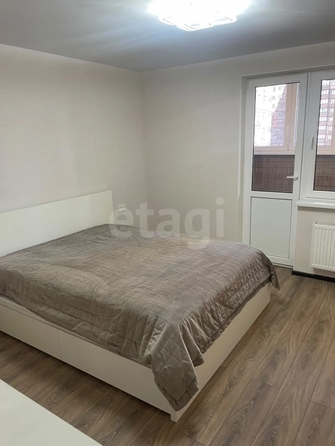 
  Продается 2-комн. квартира 57.6 м². Фото 1.