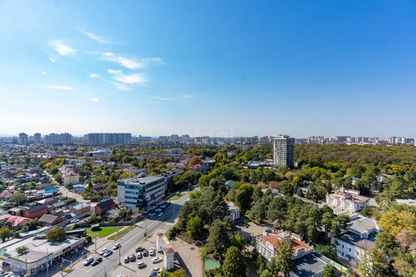 
  Продается 2-комн. квартира 80.9 м², в ЖК Девелопмент-Плаза. Фото 3.