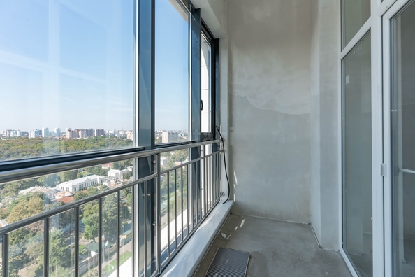 
  Продается 2-комн. квартира 80.9 м², в ЖК Девелопмент-Плаза. Фото 11.