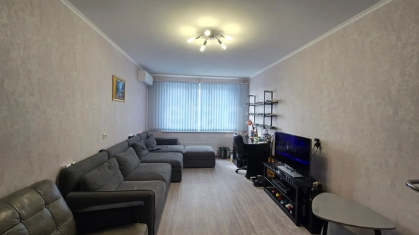 
  Продается 3-комн. квартира 69.1 м². Фото 1.