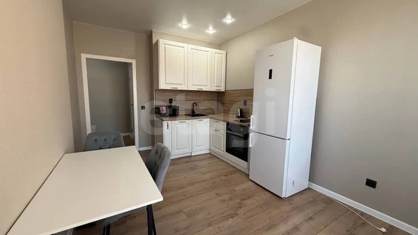 
  Продается 1-комн. квартира 38 м². Фото 1.