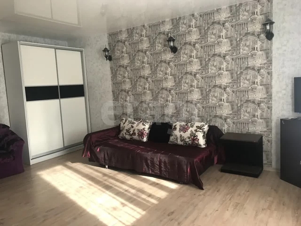 
  Продается 1-комн. квартира 49.8 м². Фото 2.