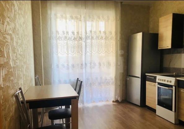 
  Сдается 1-комн. квартира 40 м². Фото 2.