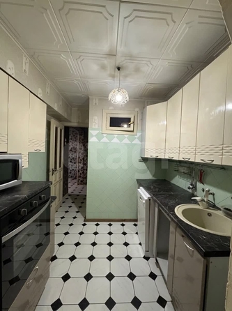 
  Продается 4-комн. квартира 66.6 м². Фото 1.