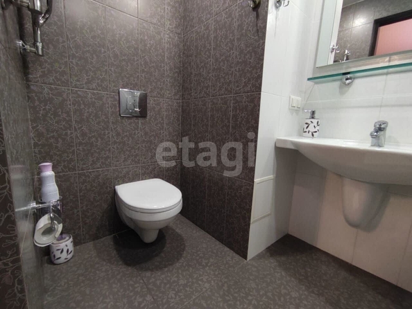 
  Продается 4-комн. квартира 121.4 м². Фото 1.