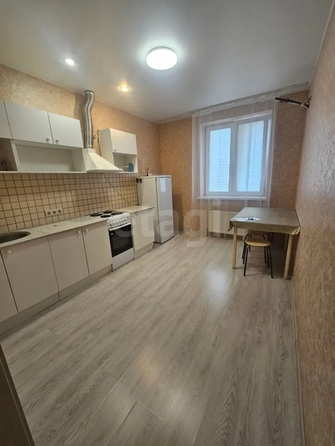 
  Сдается 1-комн. квартира 36 м². Фото 1.