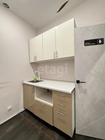 
  Продается универсальное помещение 63.5 м². Фото 12.