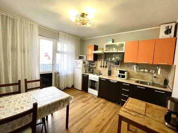 
  Продается 3-комн. квартира 77.7 м². Фото 1.