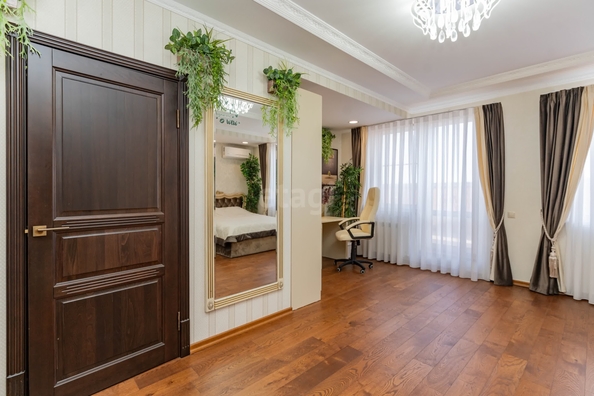 
  Продается 4-комн. квартира 192.2 м². Фото 27.
