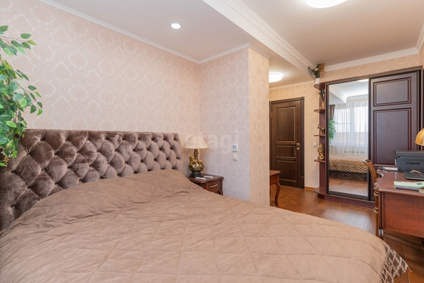 
  Продается 4-комн. квартира 192.2 м². Фото 35.