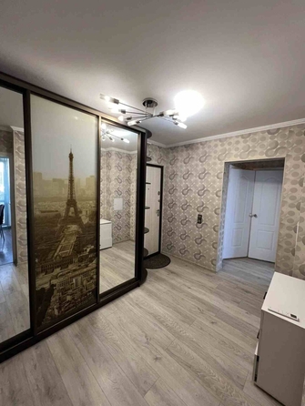 
  Продается 2-комн. квартира 58 м². Фото 1.
