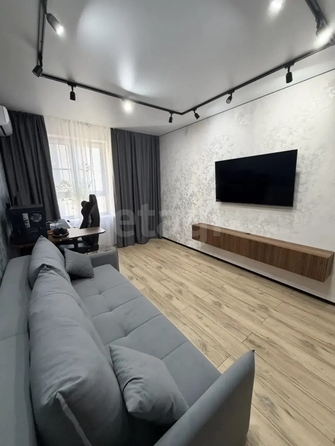 
  Продается 2-комн. квартира 65 м², в МКР Образцово, дом 17. Фото 1.
