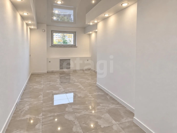 
  Продается офис 16.3 м². Фото 2.
