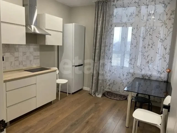 
  Продается 1-комн. квартира 38.3 м², в ЖК Губернский, литера 37. Фото 2.