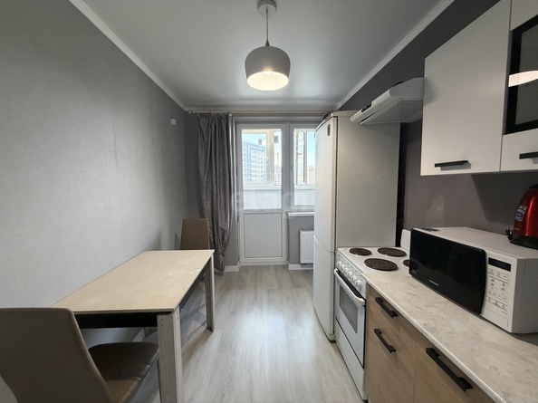
  Сдается 1-комн. квартира 40 м². Фото 2.