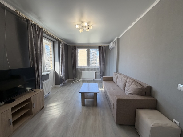 
  Сдается 1-комн. квартира 40 м². Фото 7.
