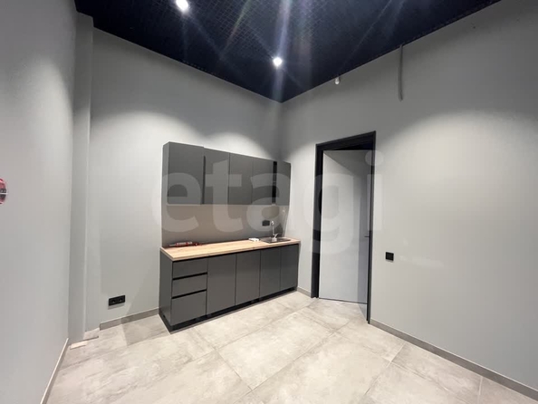 
  Сдается универсальное помещение 200 м². Фото 8.