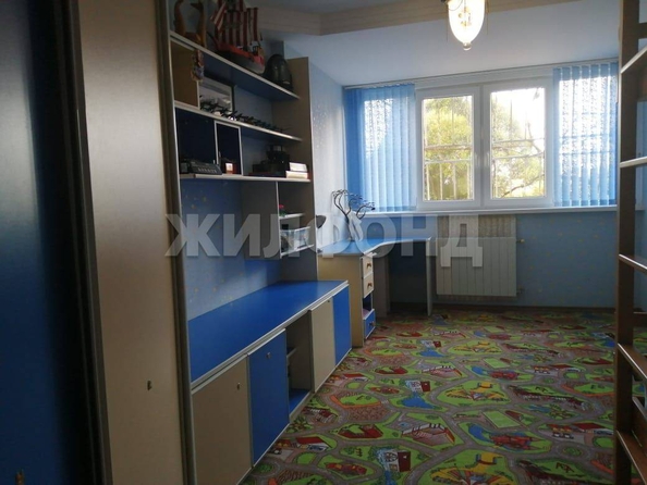 
   Продам 3-комнатную, 120 м², , 100/8

. Фото 19.
