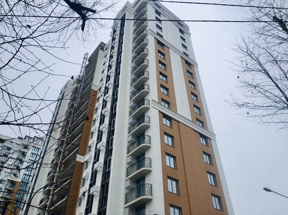 
   Продам 2-комнатную, 61 м², Альпийский квартал

. Фото 4.