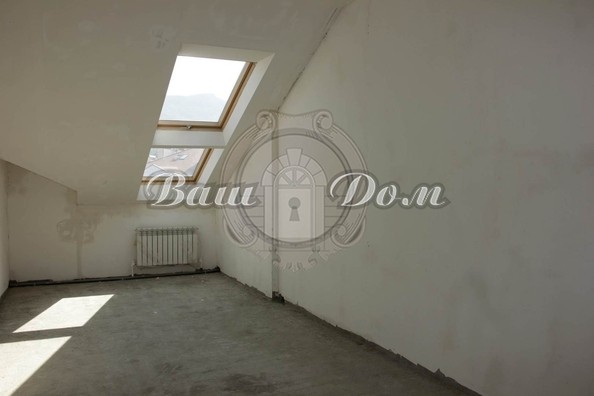 
   Продам 3-комнатную, 150 м², Туристическая ул, 3дк2

. Фото 10.