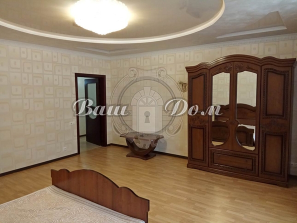 
   Продам 3-комнатную, 104 м², Куникова ул, 22

. Фото 19.