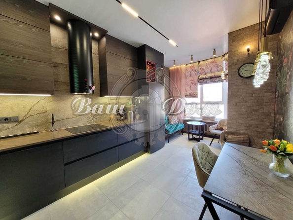 
  Продается 2-комн. квартира 70 м². Фото 1.
