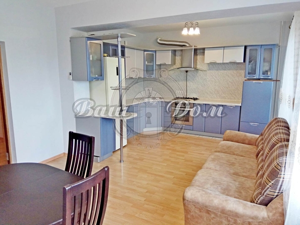 
  Продается 3-комн. квартира 104 м². Фото 1.