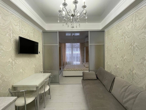 
   Продам 1-комнатную, 33.4 м², Черноморская ул, 6

. Фото 3.