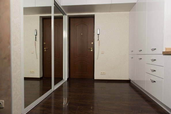 
   Продам 1-комнатную, 38 м², Чехова пер, 8

. Фото 4.