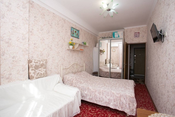 
   Продам 1-комнатную, 40 м², Орбитовская ул, 2Б

. Фото 4.
