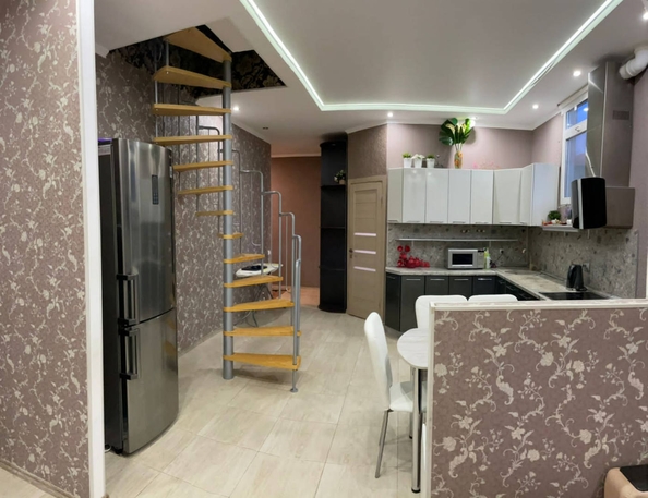 
   Продам 2-комнатную, 90 м², Плеханова ул, 53/16

. Фото 15.