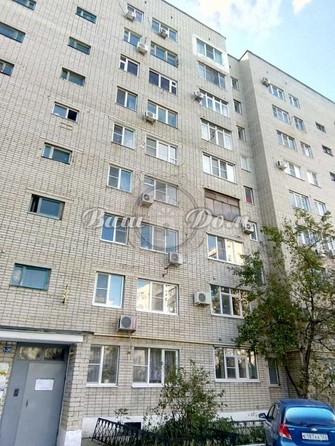 
   Продам 4-комнатную, 84 м², Леселидзе ул, 8

. Фото 2.