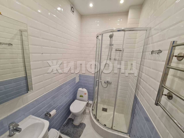 
   Продам 1-комнатную, 26 м², Лескова ул, 25

. Фото 5.