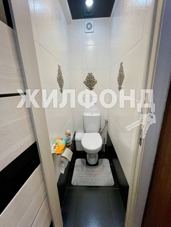 
   Продам 2-комнатную, 48 м², Череповецкая ул, 18

. Фото 5.