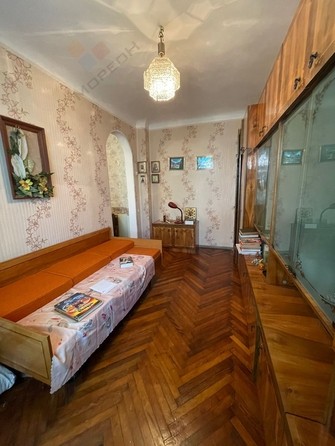 
   Продам 3-комнатную, 53.4 м², 2-й Стасова пр-д, 16

. Фото 5.