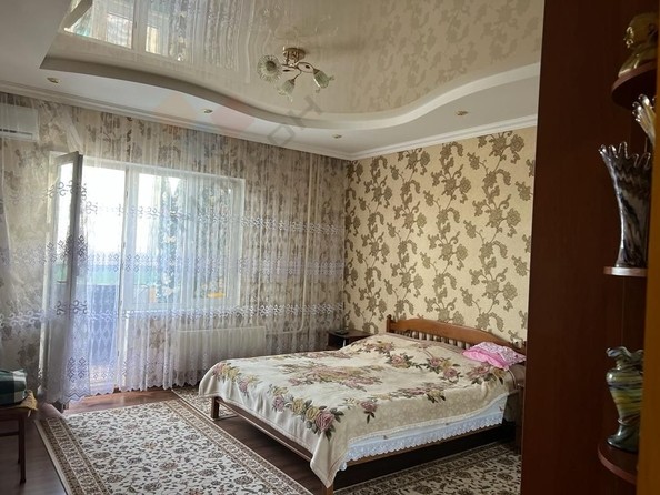 
   Продам 4-комнатную, 100 м², Сормовская ул, 210

. Фото 4.