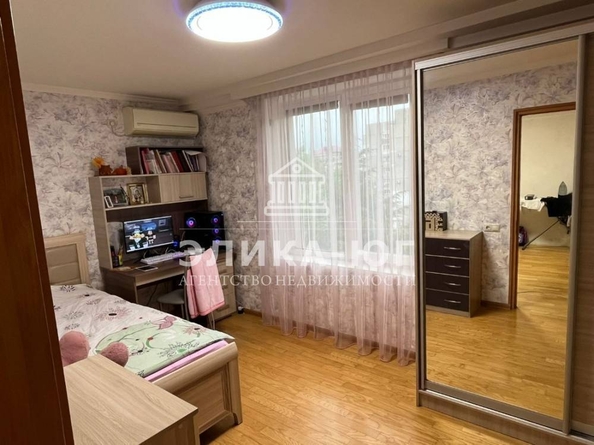 
   Продам 3-комнатную, 60.8 м², Черноморская ул

. Фото 3.