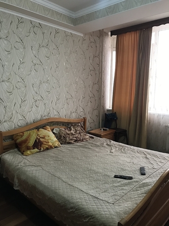 
   Продам 4-комнатную, 128 м², Кати Соловьяновой ул, 119

. Фото 7.