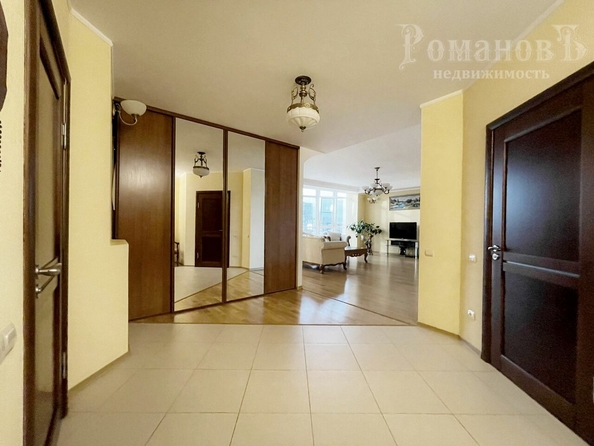 
   Продам 4-комнатную, 178.4 м², Мира ул, 282/2

. Фото 25.