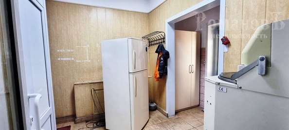 
   Продам помещение под общепит, 412.8 м², Кочубея проезд, 17Б

. Фото 5.