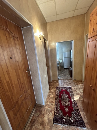 
   Продам 2-комнатную, 42 м², Крайнего ул, 71

. Фото 5.