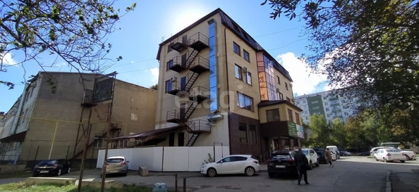 
  Продается универсальное помещение 1000 м². Фото 2.