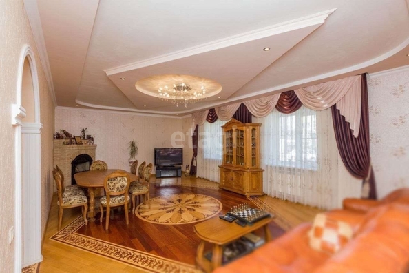 
  Продается дом 207 м². Фото 1.