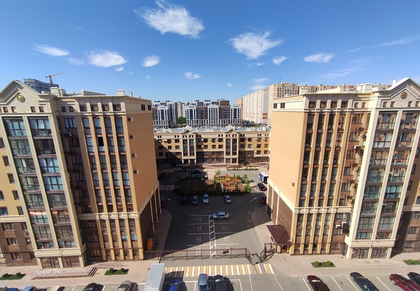 
   Продам 2-комнатную, 66.7 м², Суворов, дом 5

. Фото 5.