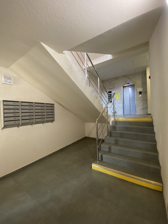 
   Продам 2-комнатную, 63.5 м², Кооперативная ул, 36

. Фото 3.