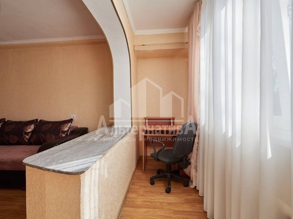 
  Продается 2-комн. квартира, 53.4 м², Героев Медиков ул
. Фото 9.