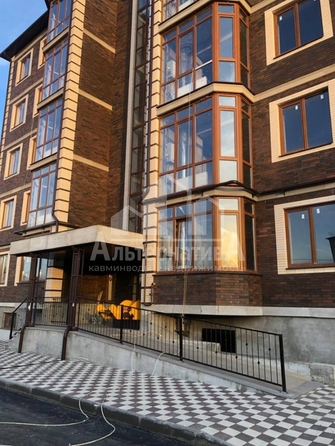 
   Продам 2-комнатную, 55 м², Галерейная ул

. Фото 3.