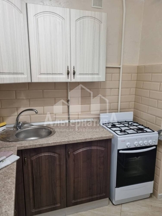 
   Продам 1-комнатную, 34 м², Окопная ул

. Фото 11.